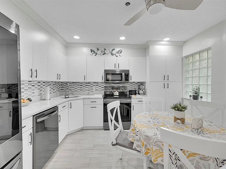 5133 Brisata Cir #P — Photo 1
