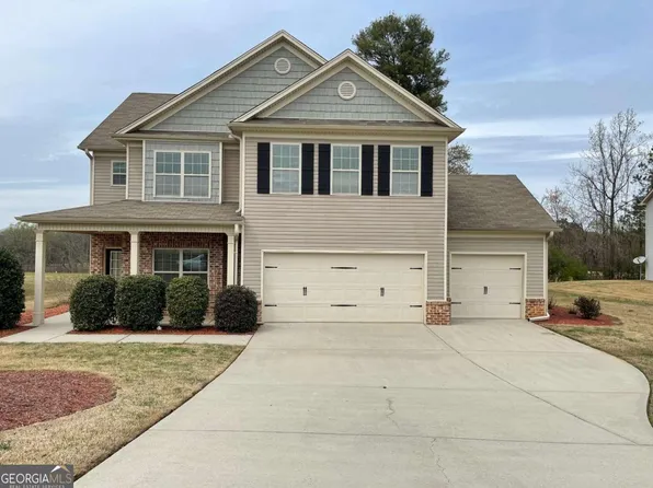 1251 Saint James Pl, Loganville, GA 30052