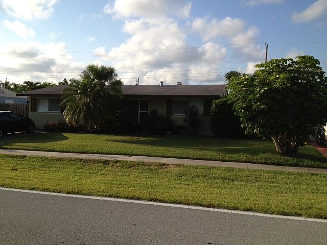 2nd image of 4385 Arbor Way