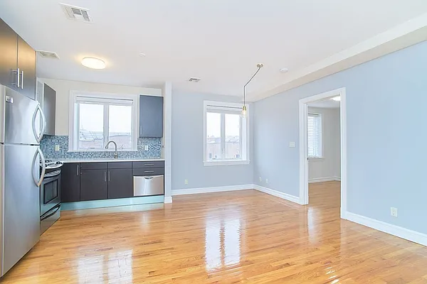 Rented by Compass | media 19