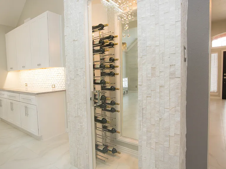 5814 Norfolk Ln — Photo 10
