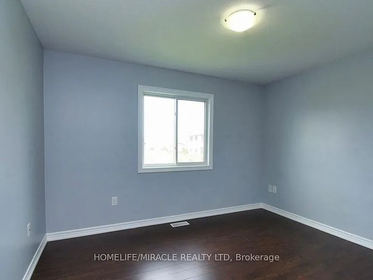 7733 Oldfield Rd #UPPER — Photo 5