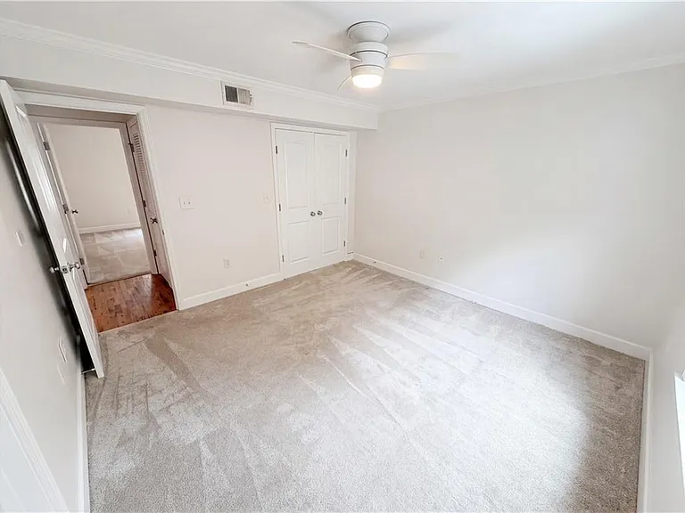 48 Peachtree Ave #200 — Photo 30