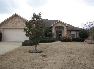 233 Avondale Ln, Bossier City, LA 71112