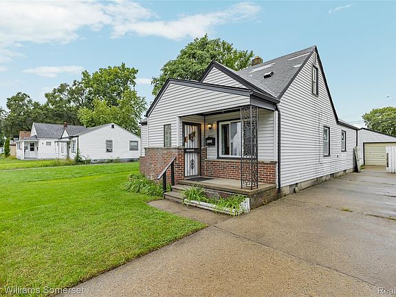 3rd image of 8733 Hupp Ave