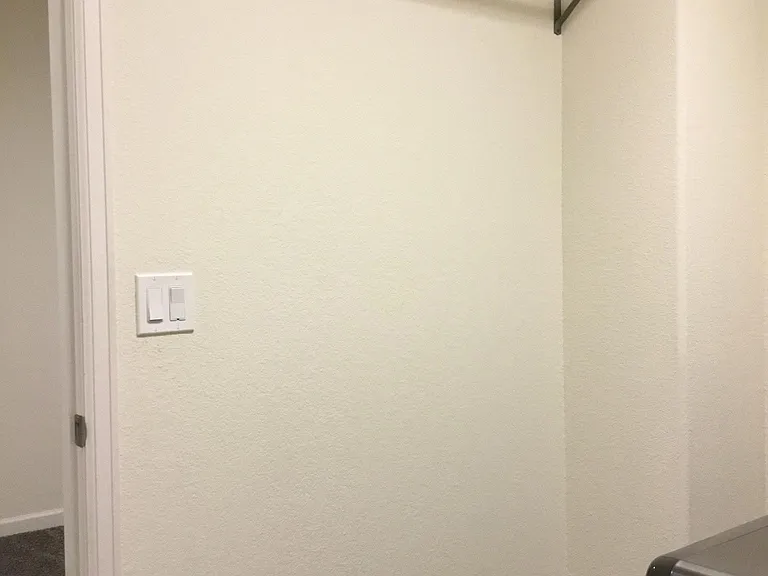 laundry hang up