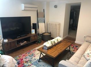 237 Roxborough Ave #1A, Philadelphia, PA 19128