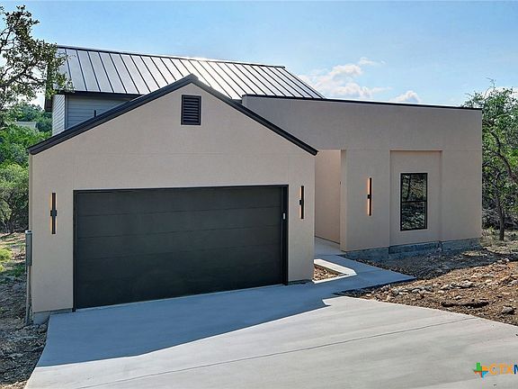 4th image of 1197 Spice Wood Rd