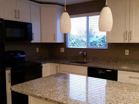 3rd image of 4629 S Quail Vista Cv APT F