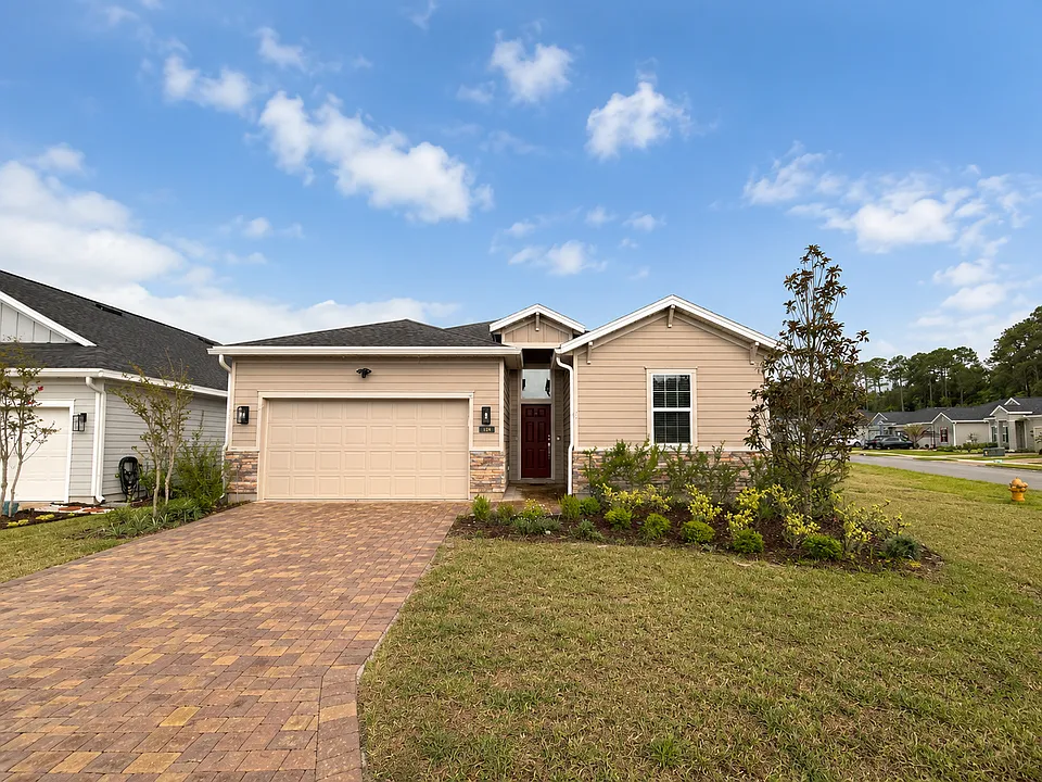 20 Beauclair Blvd