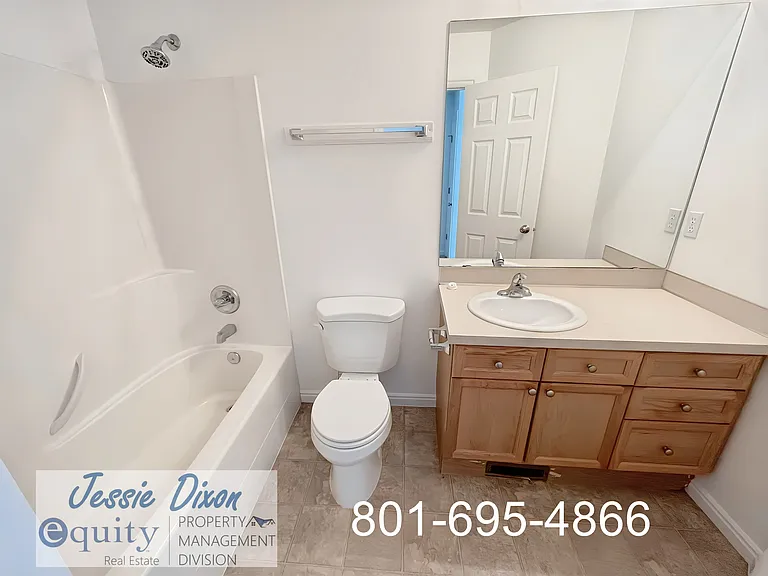 2359 N 275 E — Photo 15