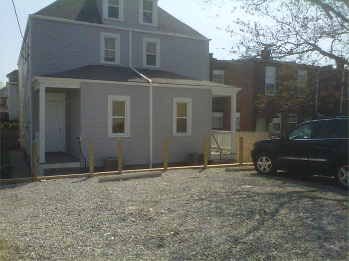 1st image of 428 E 16th Ave