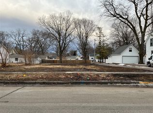216 N Hazel Ave, Ames, IA 50010