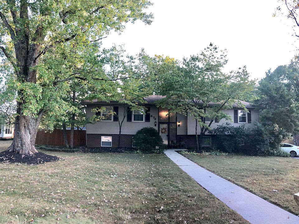 1st image of 876 Dorset Dr