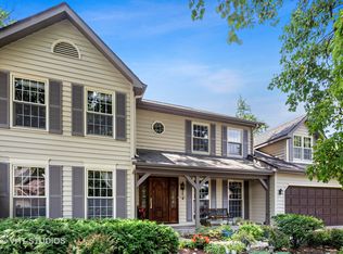 6156 Heritage Ln, Lisle, IL