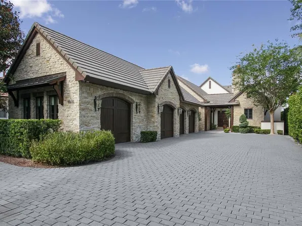 9818 Covent Garden Dr, Orlando, FL 32827