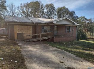 230 Glenn Gap Rd, Gadsden, AL 35904