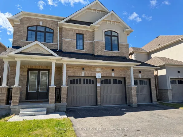 2224 Beckman Cres, Oshawa, ON L1L 0W8