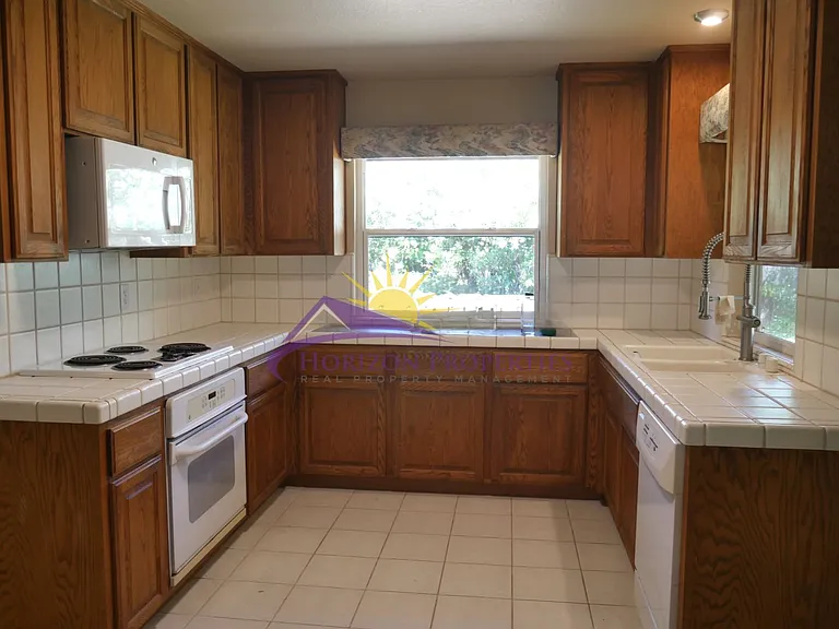 5319 Markwood Ln — Photo 7