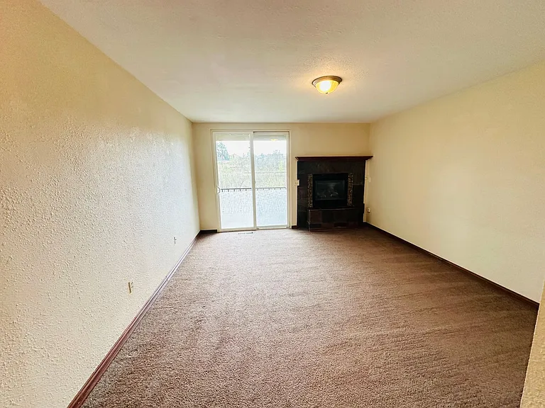 11990 SW Corby Dr #17 — Photo 13