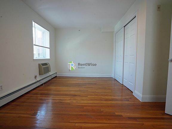 5th image of 11 Griggs St #15