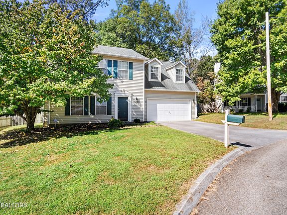 2nd image of 1805 Chanute Ln