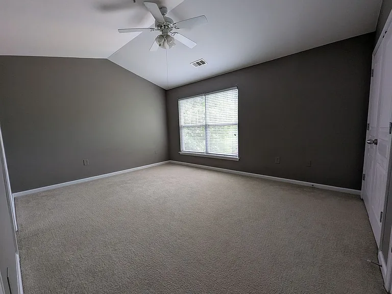 490 Barnett Shoals Rd #913 — Photo 6