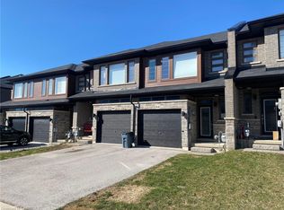 64 Soho St, Hamilton, ON L8J0L4