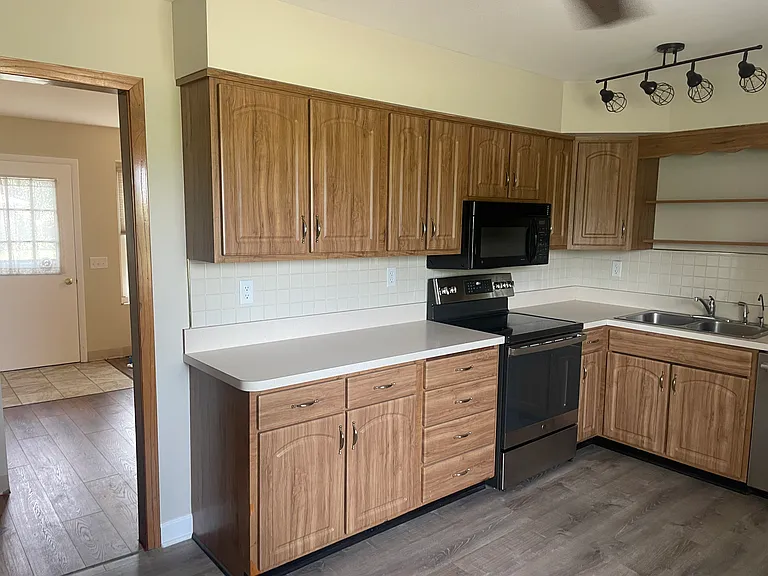 42W640 Star Ln — Photo 6