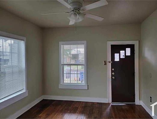 2nd image of 1723 Hays St