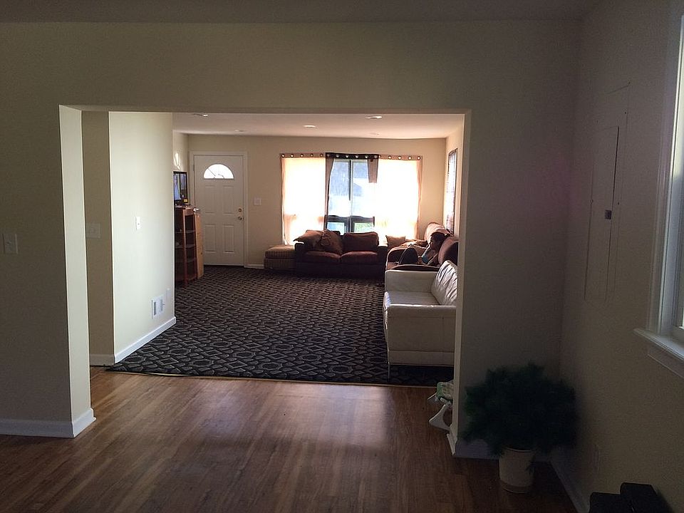 2nd image of 11811 Indigo Rd
