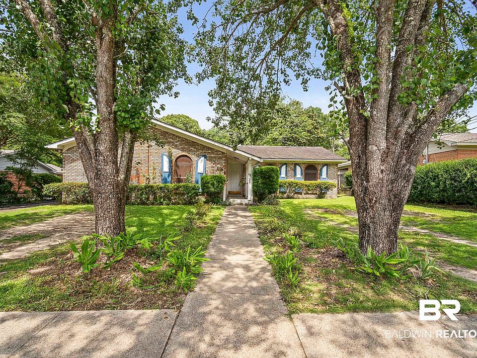 1st image of 2710 Longleaf Dr