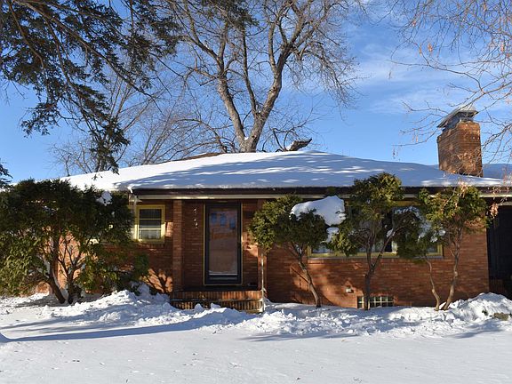 3rd image of 3209 Grandview Blvd
