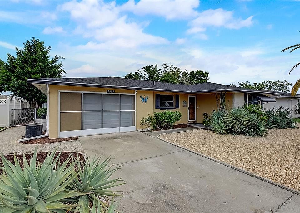 1st image of 7905 Mimosa Dr