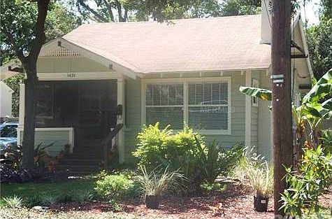 2nd image of 1431 E Paris St