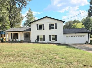 2243 Tarian Dr, Decatur, GA 30034