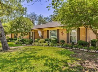 1820 Jamaica Ln, Sherman, TX 75092