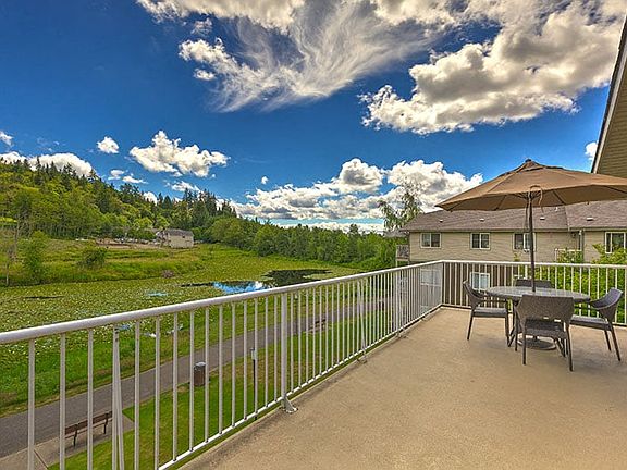 Clubhouse Patio
