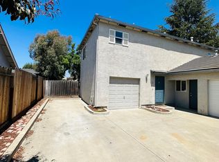 1040 Peach Ct #C, Hollister, CA