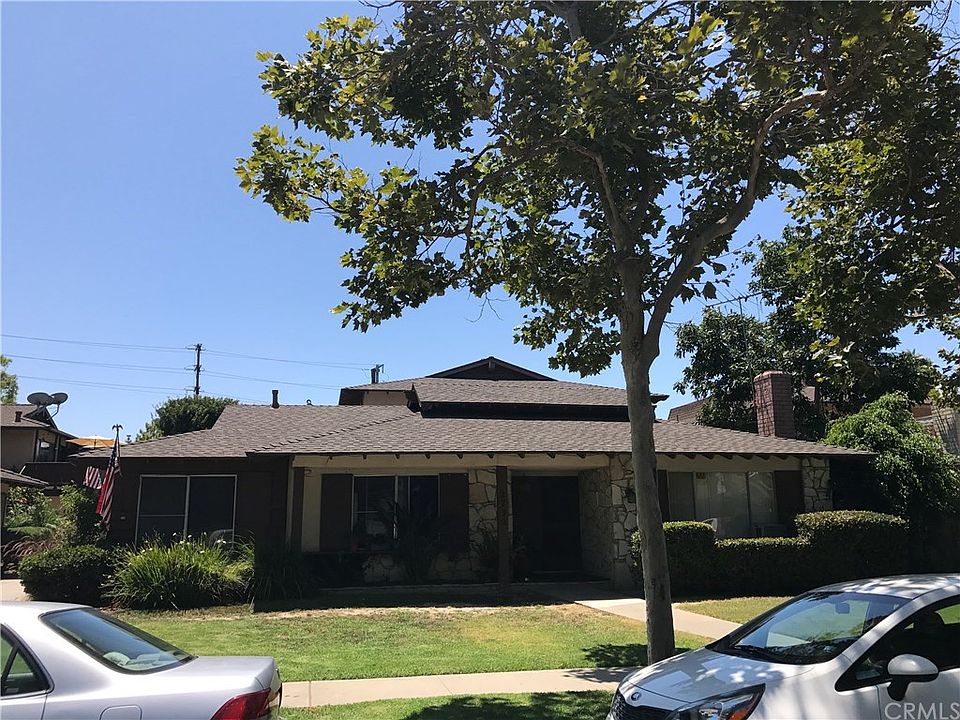 1st image of 2732 W Keller Ave