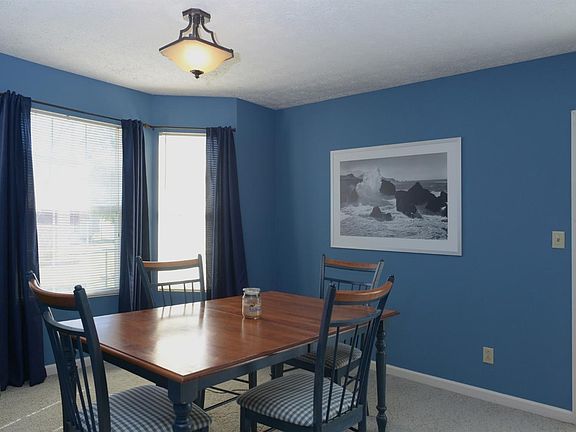 4th image of 1617 Highview Cir