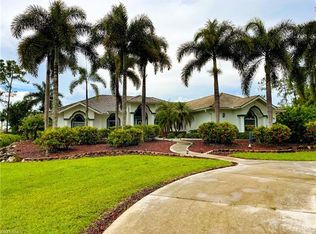 5555 Cynthia Ln, Naples, FL 34112