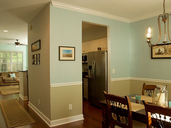 2nd image of 1504 Asarina Ln