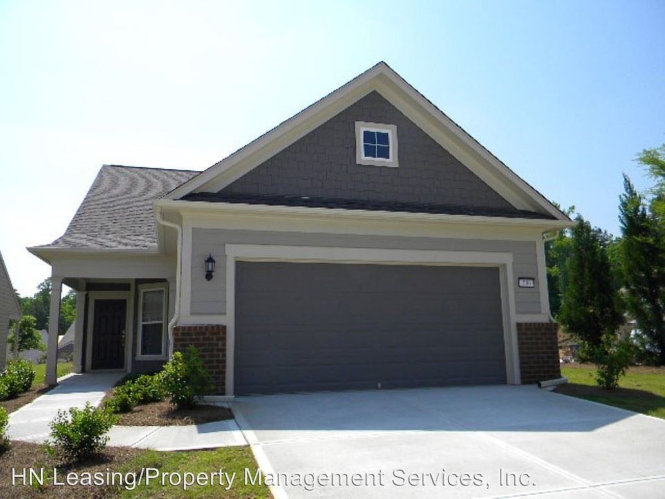 1st image of 230 English Ivy Dr