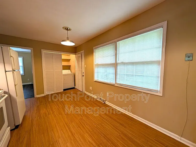 1000 Claremont Rd — Photo 7