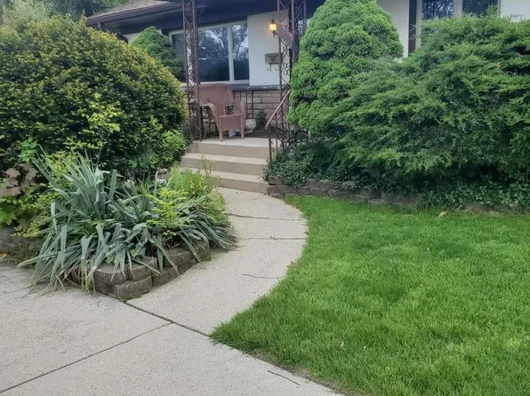 1400 Park Ridge Blvd, Park Ridge, IL 60068