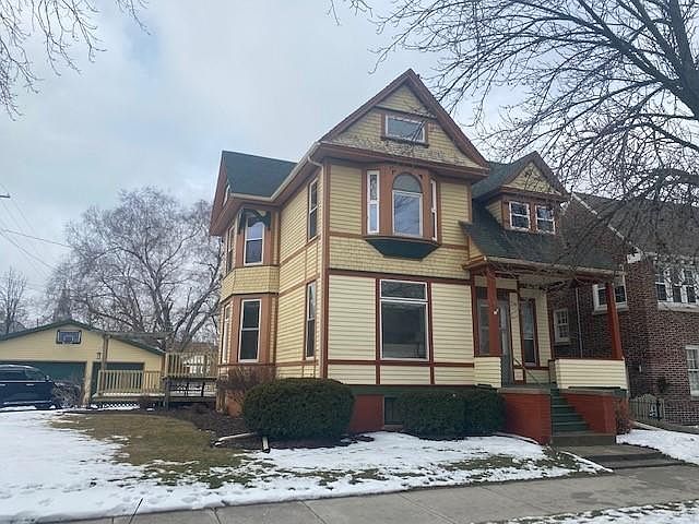2nd image of 1424 N 6th St