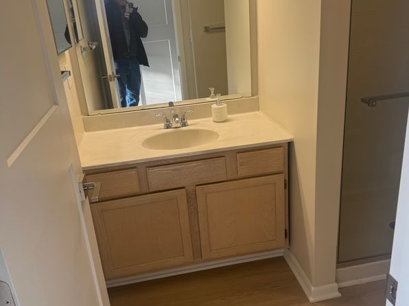 8830 Eagleview Dr APT 7