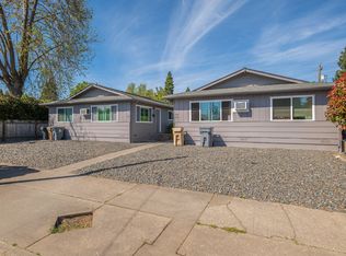 534 NW E St #534-536-538, Grants Pass, OR 97526