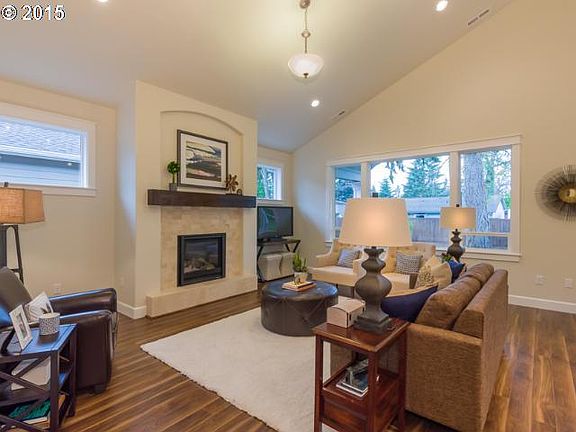 4th image of 4602 NE 118th St